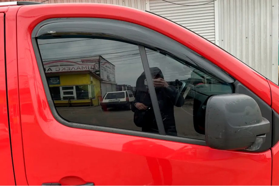 Renault Trafic 2015- Déflecteurs de Fenêtre (2 pcs, HIC) Image