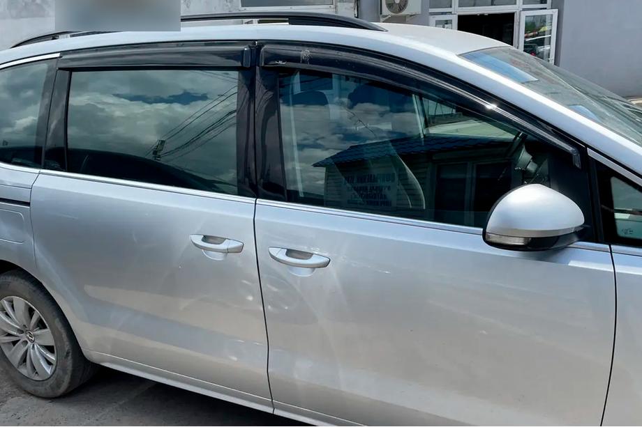 Volkswagen Sharan 2010-2023 Déflecteurs de Fenêtre (4 pcs, HIC) Photo 3