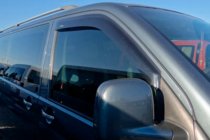 Volkswagen T5 Multivan 2003–2010 Déflecteurs de Fenêtre (2 pcs, HIC) photo 10
