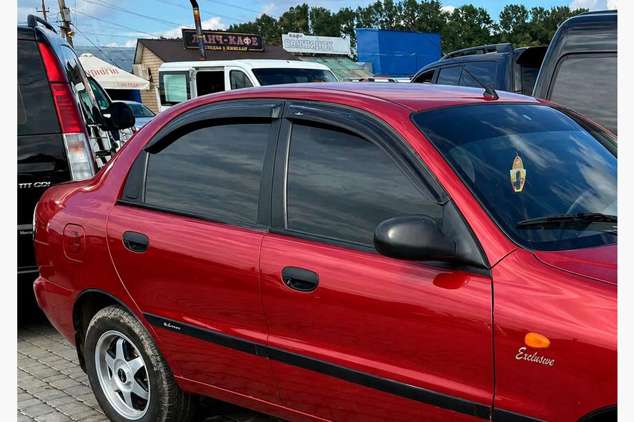 Daewoo Lanos 1998-2017 Déflecteurs de Fenêtre (4 pcs, HIC) Image