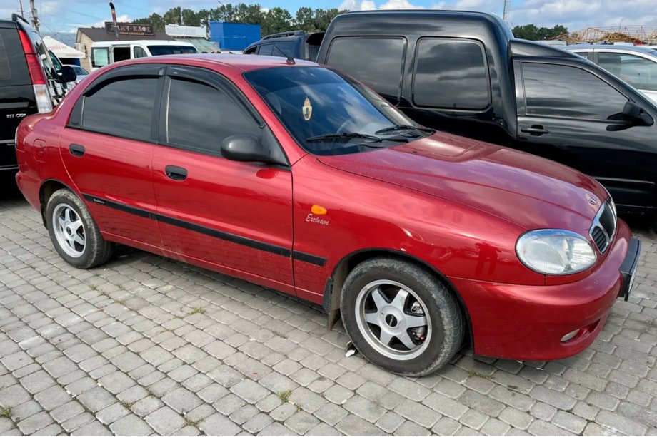 Chevrolet Lanos 1998–2017 Déflecteurs de Fenêtre (4 pcs, HIC) Image