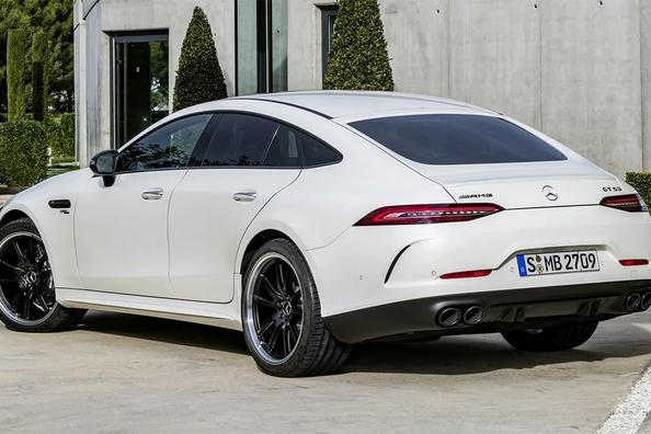 Revue de la Mercedes-Benz AMG GT 4 portes Coupé Sport Liftback Photo 8