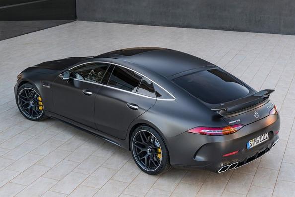 Revue de la Mercedes-Benz AMG GT 4 portes Coupé Sport Liftback Photo 2