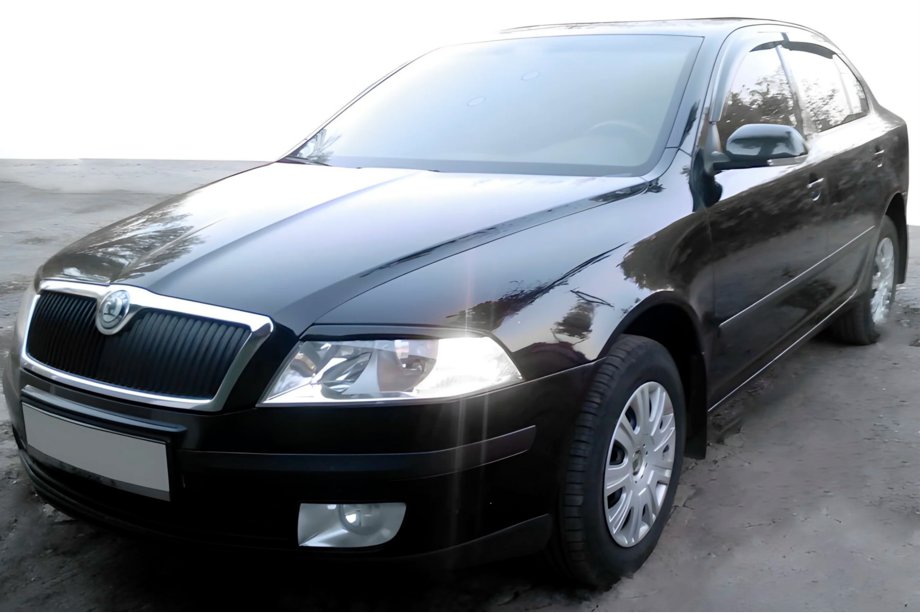 Skoda Octavia II A5 2010-2013 Déflecteurs d'Air Liftback (4 pcs, HIC) Image