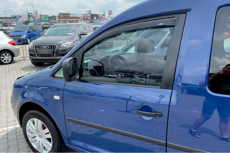 Volkswagen Caddy 2010-2015 Déflecteurs de Fenêtre (2 pcs, HIC) Photo 8