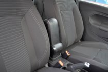 Renault Duster 2018-2024 Accoudoir (dans porte-gobelet) photo 4