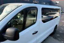 Nissan NV300/Primastar 2016- Déflecteurs de vitre à encastrer (2 pcs, HIC) photo 2