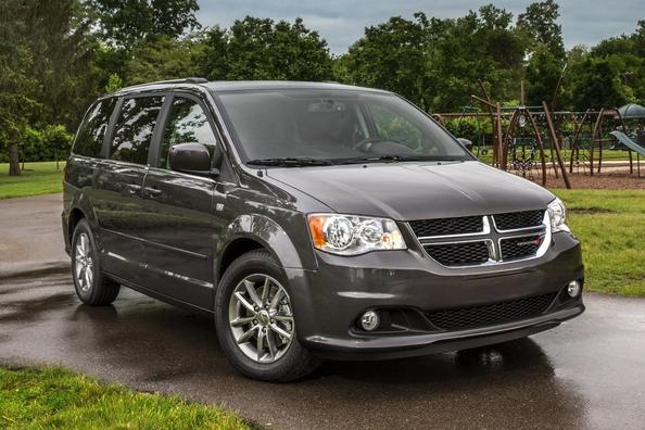 Sept places, mini-fourgonnette Dodge Grand Caravan de la cinquième génération Photo 3