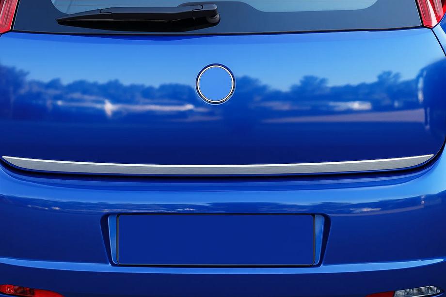 Fiat Punto Grande/EVO 2006-2018 Baguette de coffre inox Image