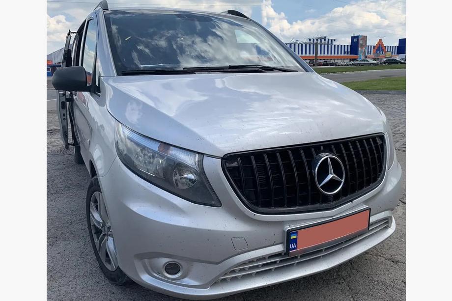 Mercedes Vito/V-class W447 2014- Calandre Avant GT Panamericana Noir (2014-2023 pour Vito W447) Image
