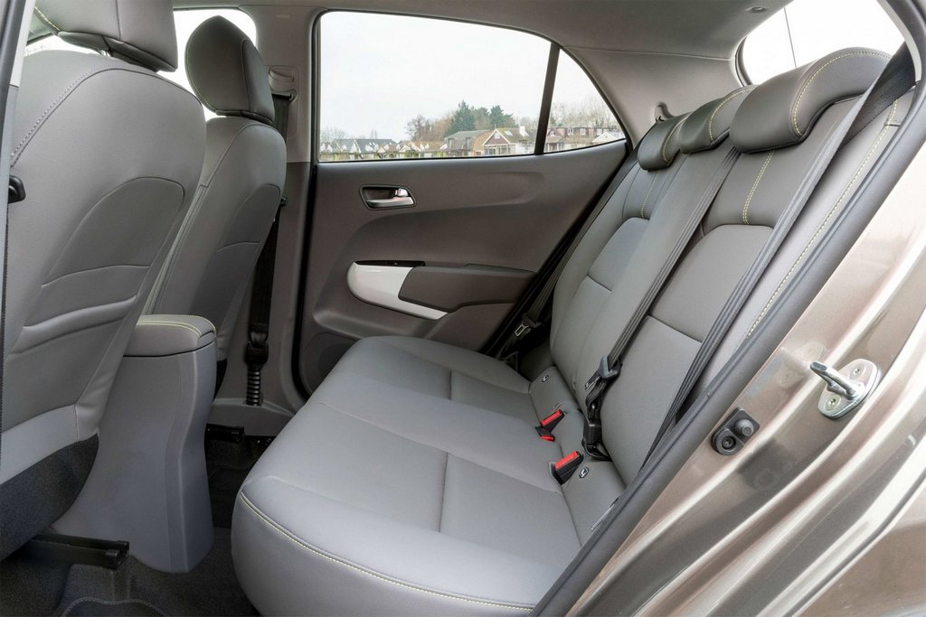 Modification du crossover de la Kia Picanto X-Line à hayon