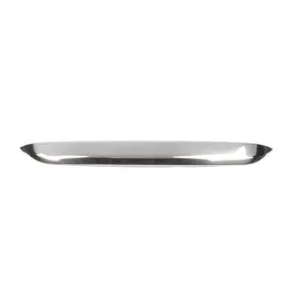 Baguette chromée au-dessus de la plaque d'immatriculation (inox) photo 2