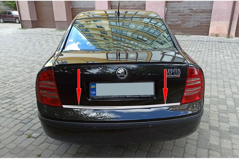 Skoda Superb 2001-2009 Baguette de coffre inox Image