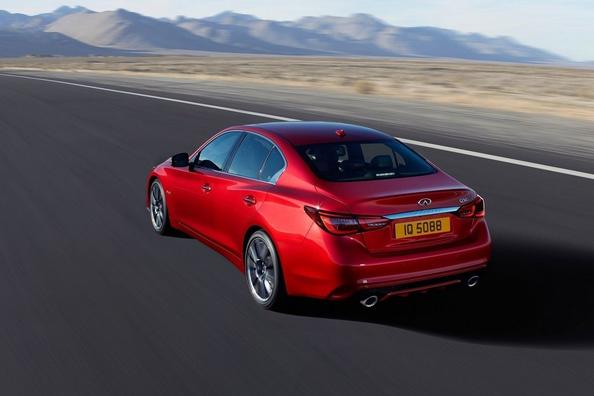 Actualisée de la modification de la prime de la berline Infiniti Q50 Photo 10
