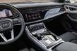 Présentation compacte premium crossover Audi Q8 photo 5