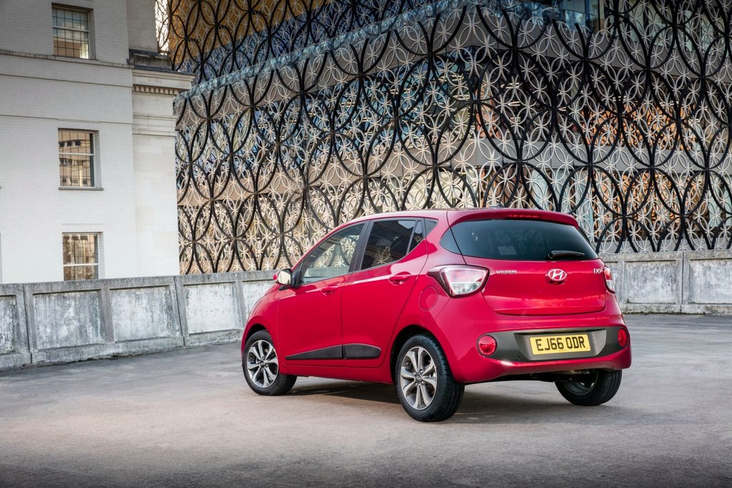Compacte à cinq portes à hayon Hyundai i10