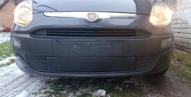 Fiat Punto Grande/EVO 2006-2018 Grille d'hiver (EVO, Punto) photo 1
