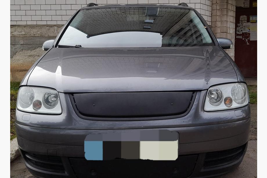 Volkswagen Touran 2003-2010 Grille d'hiver (supérieure, 2003-2006) Photo 1