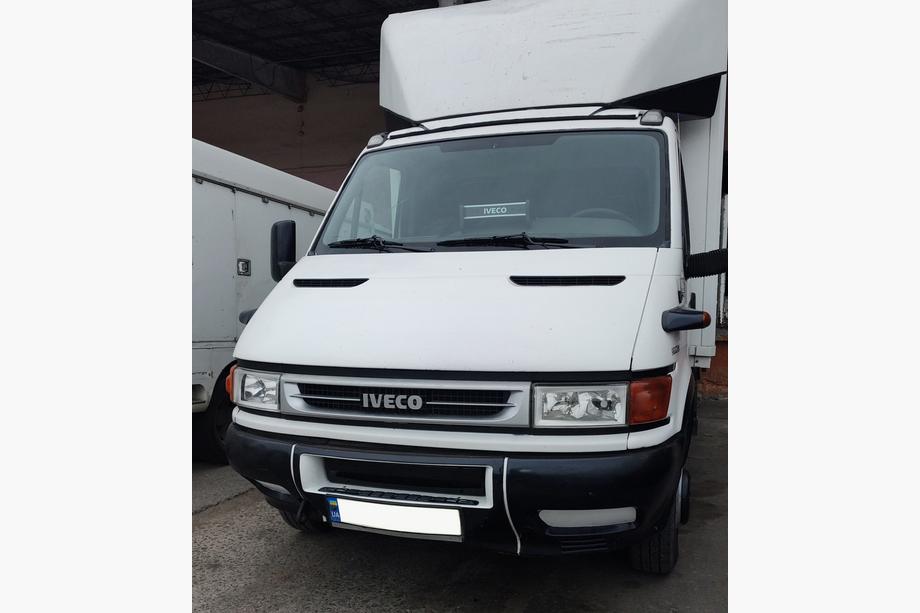 Iveco Daily 1999-2006 Cache-grille d'hiver Mat Photo 1