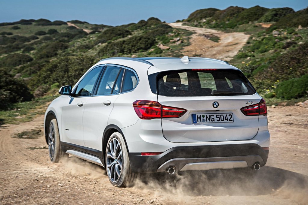 Examen de la deuxième génération de crossover BMW X1
