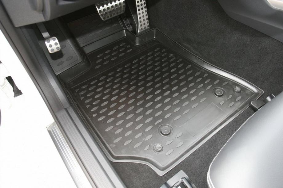 Mercedes E-class W212 2009-2016 Tapis de sol en caoutchouc (4 pcs, Novline) SD Photo 2