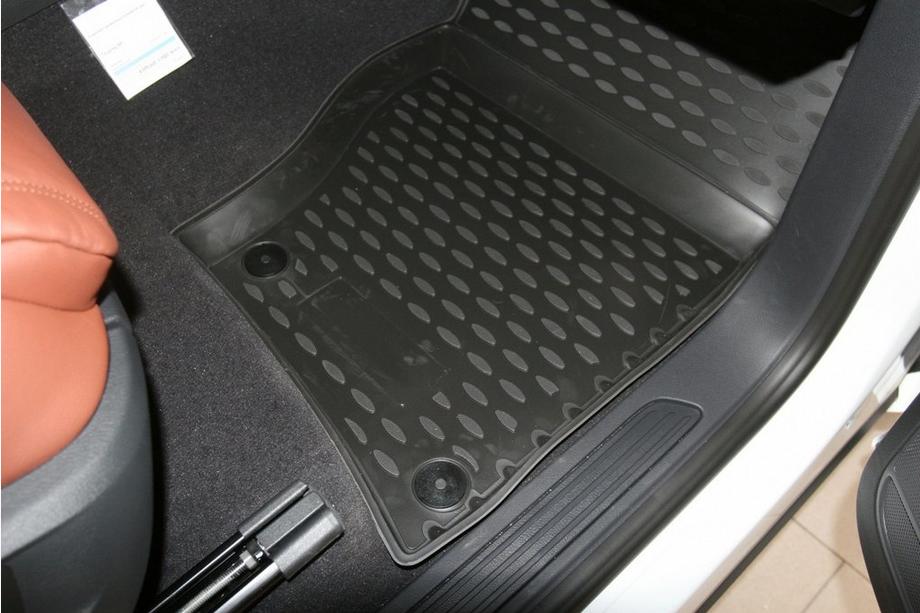 Volkswagen Touareg 2010-2018 Tapis de sol en caoutchouc 3D pour habitacle (4 pcs, Novline) avec climatisation bi-zone Photo 4