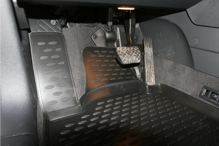 Audi A3 2003-2012 Tapis de sol en caoutchouc (4 pcs, Novline) Photo 2