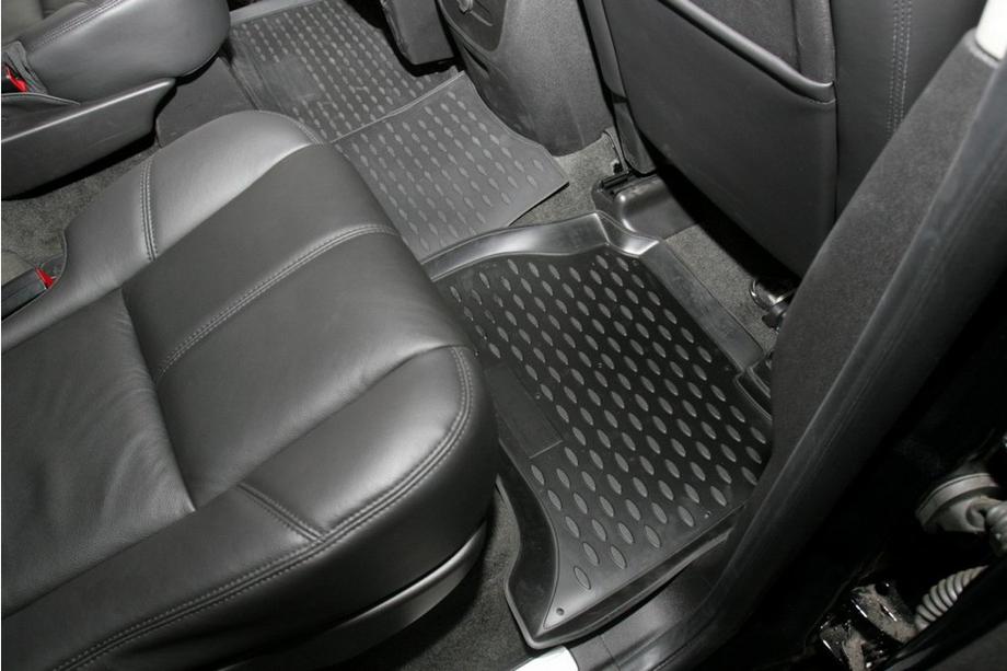 Chevrolet Tahoe 2014-2019 (2007-2015) Tapis de sol en caoutchouc habitacle (6 pcs, Novline, Kapitan) Photo 3