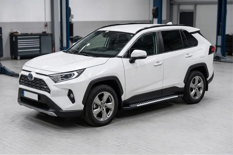 Toyota Rav 4 2019–2025 Marchepieds Latéraux Line (2 pcs, Aluminium) Image