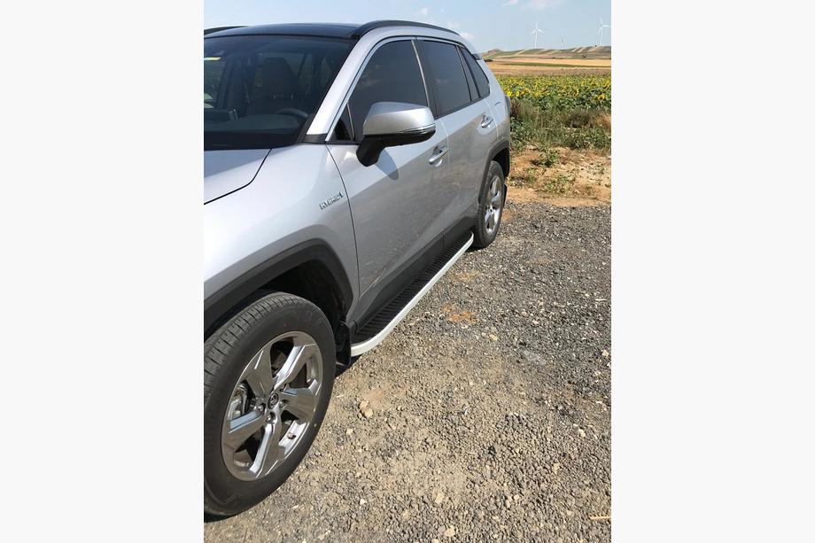 Toyota Rav 4 2019–2025 Marchepieds Latéraux Tayga Grey (2 pcs, Aluminium) Photo 2