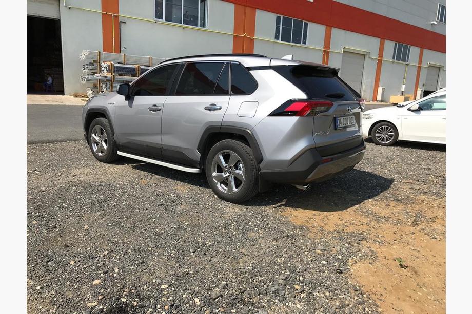 Toyota Rav 4 2019–2025 Marchepieds Latéraux Tayga Grey (2 pcs, Aluminium) Photo 6
