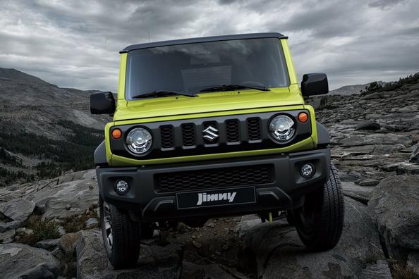 Présentation compacte, suv Suzuki Jimny quatrième génération Photo 9