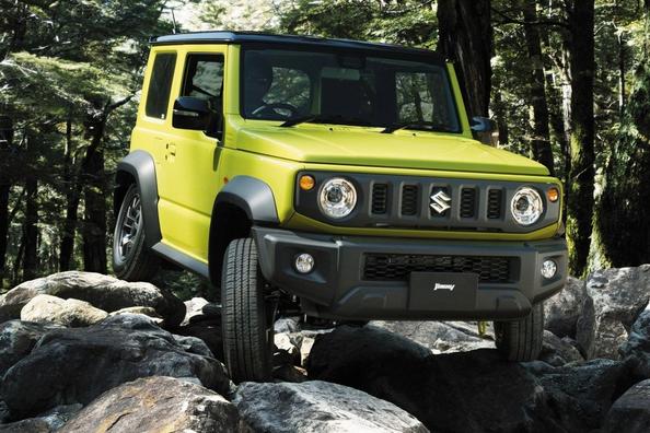 Présentation compacte, suv Suzuki Jimny quatrième génération Photo 1