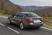 L’examen de la qualité de première berline Jaguar XE photo 4