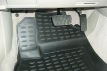 Subaru Outback 2005-2009 Tapis de sol en caoutchouc (4 pcs, Novline) photo 2