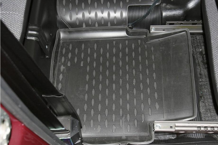 Lada Niva et Urban 1977- (21214M) Tapis de sol en caoutchouc (4 pcs, Novline) Photo 3