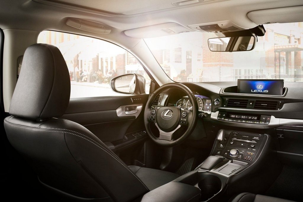 Hybride berline compacte Lexus CT 200h