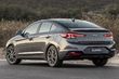 Berline compacte Hyundai Elantra dans la mise à jour photo 6