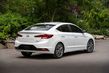 Berline compacte Hyundai Elantra dans la mise à jour photo 5