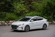 Berline compacte Hyundai Elantra dans la mise à jour photo 3