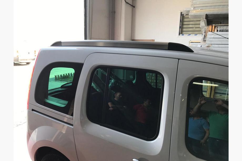Renault Kangoo 2008–2020 Barres de toit intégrées (chrome) Base Standard Photo 9