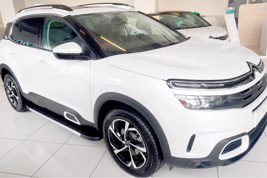 Citroen C5 Aircross 2017-2025 Marchepieds Latéraux Duru (2 pcs, Aluminium) Image