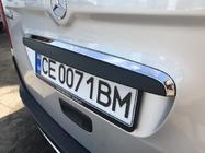 Mercedes Citan 2013-2021 Baguette chromée au-dessus de la plaque d'immatriculation (inox) photo 4