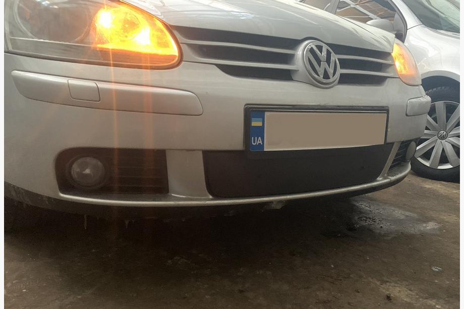 Volkswagen Touran 2003-2010 Grille inférieure d'hiver, 2003-2006 Mat Photo 5