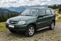 Chevrolet Niva 1998-2020 Marchepieds Latéraux Maydos V2 (2 pcs, Aluminium & Inox) photo 1