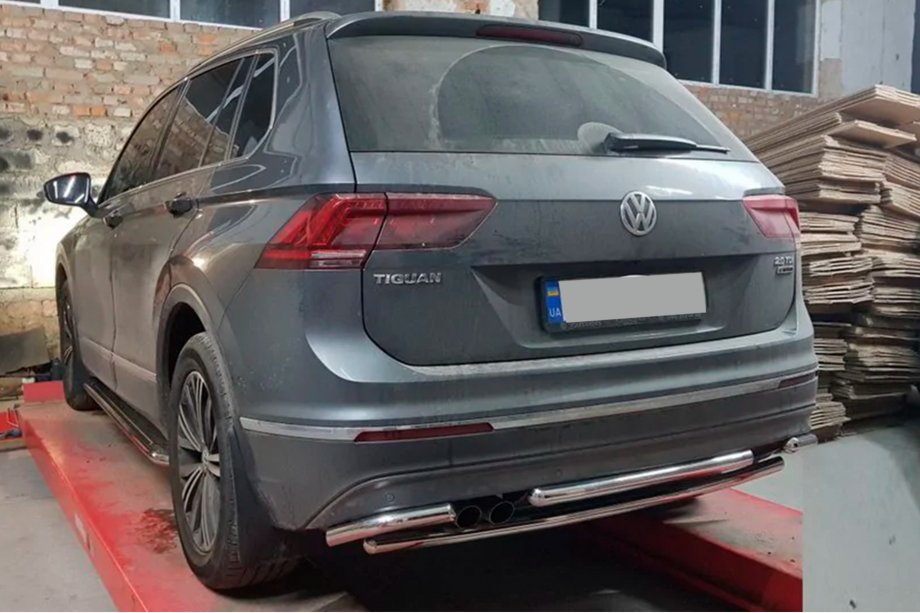 Volkswagen Tiguan 2016-2023 Protection Arrière AK001-2 (Inox) Photo 4