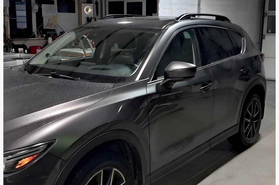 Mazda CX-5 2017–2025 Barres de toit Skyport Noir (2 pcs) Image