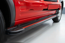 Ford Connect 2002–2006 Marchepieds Latéraux Maya Red (2 pcs, Aluminium) Base Maxi photo 1