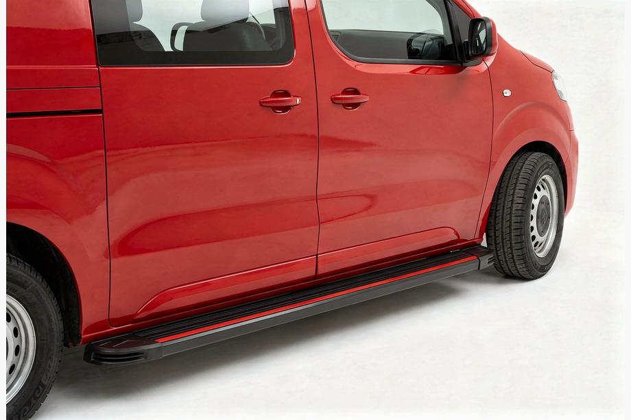Peugeot Expert 2017- Marchepieds Latéraux Maya Red (2 pcs, Aluminium) Image