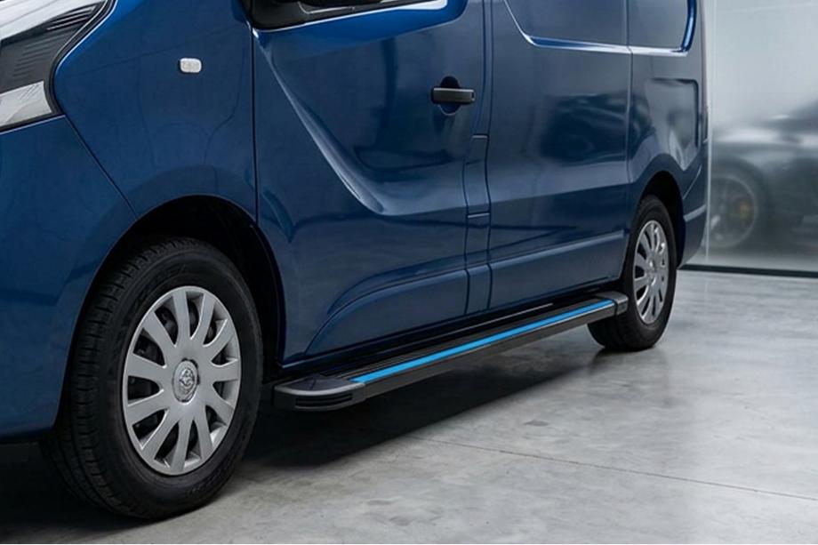 Fiat Talento 2016- Marchepieds Latéraux Maya Blue (2 pcs, Aluminium) Image